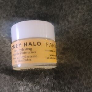 5 For $25 Farmacy Honey Halo Ceramide Moisturizer